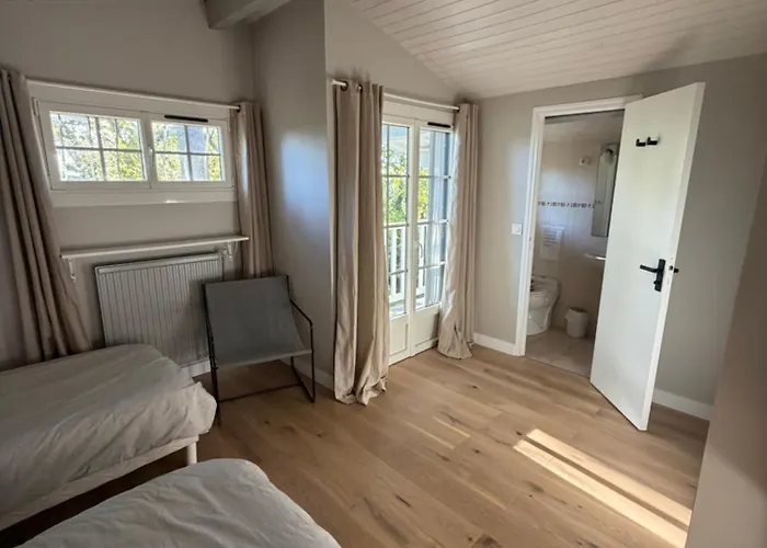 Bask'aise O Pyla Villa