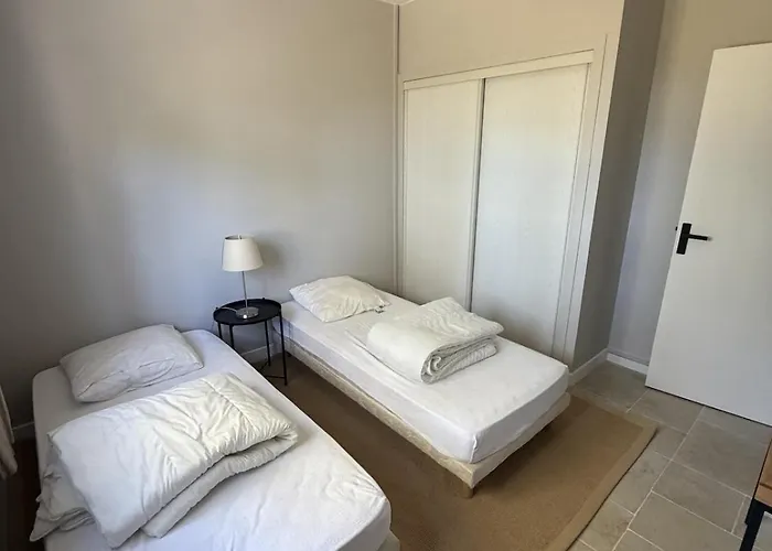 Bask'aise O Pyla Villa *